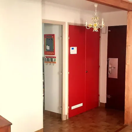 Apartment T3 Rdc 2/4 Pers, Terrasse Et Garage Prive.